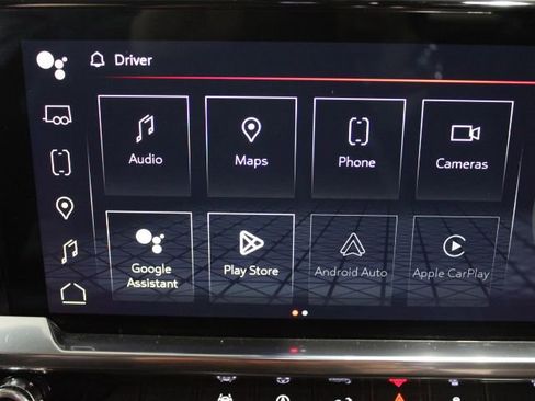 Used 2025 GMC Sierra 1500 Elevation image 3