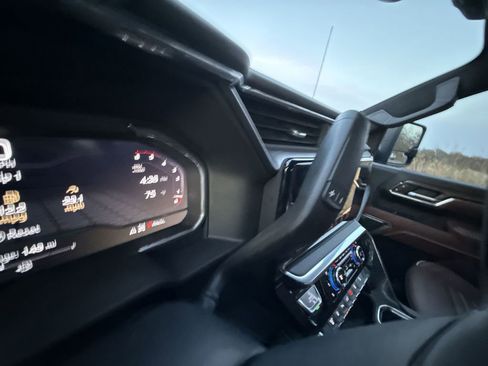 Certified 2024 GMC Sierra 2500 Denali Ultimate image 22