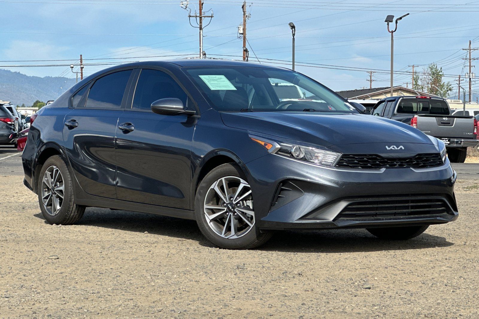 Used 2024 Kia Forte LXS FWD image 2