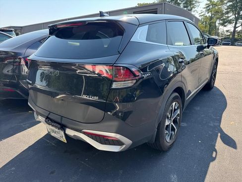 Certified 2024 Kia Sportage EX FWD image 5