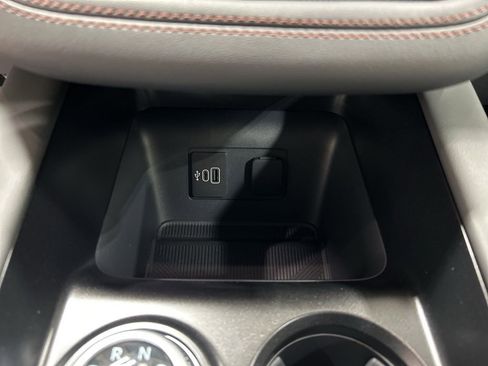 New 2026 Ford Explorer Active image 21