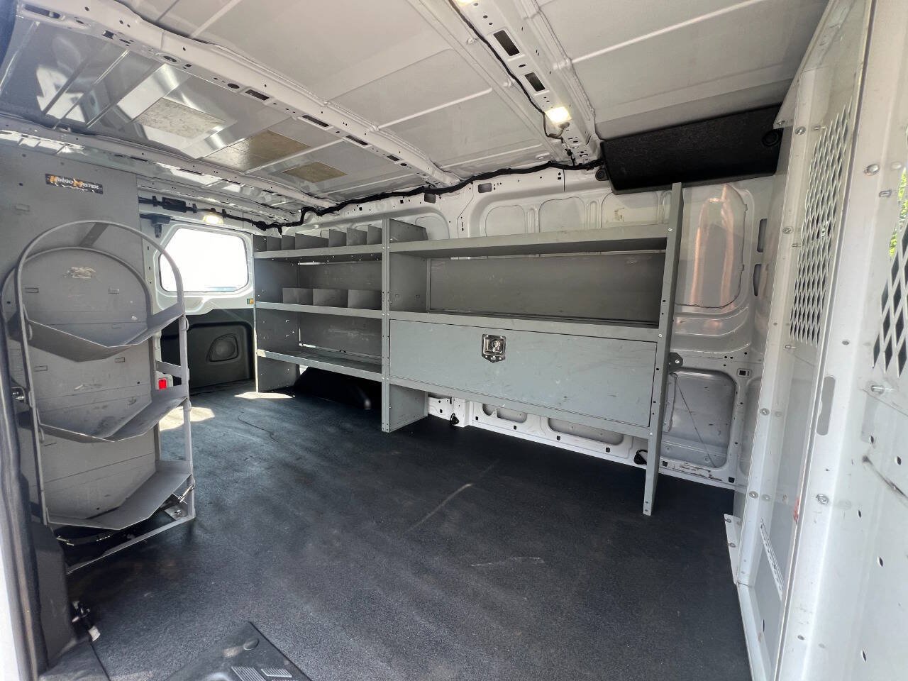 Used 2017 Ford Transit 350 148 Low Roof w/ Exterior Upgrade Package RWD image 21