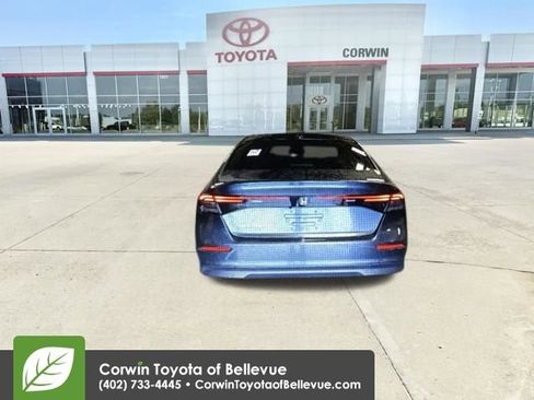 Used 2025 Honda Accord SE image 6