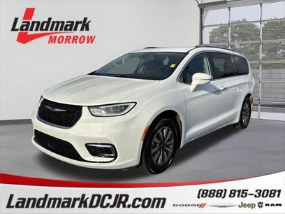 Certified 2021 Chrysler Pacifica Touring-L