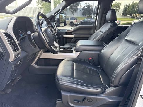 Used 2022 Ford F250 Lariat w/ Tremor Off-Road Package AWD/4WD image 6