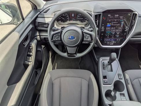 Used 2025 Subaru Crosstrek 2.0i Premium AWD/4WD image 17