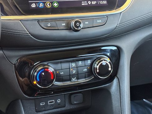 Used 2023 Buick Encore GX Preferred FWD image 24