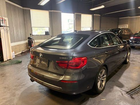 Used 2017 BMW 330i Gran Turismo xDrive AWD/4WD image 6