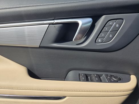 New 2026 Buick Enclave Preferred w/ Power Package image 16