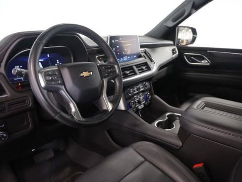 Used 2023 Chevrolet Tahoe LT w/ Luxury Package AWD/4WD image 18