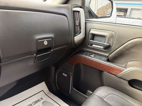 Used 2018 GMC Sierra 1500 SLT AWD/4WD image 23