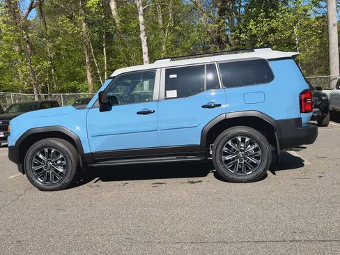New 2026 Toyota Land Cruiser AWD/4WD image 5