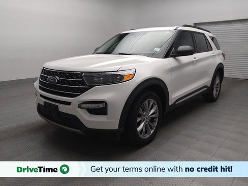 Used 2022 Ford Explorer XLT w/ Equipment Group 202A image 1