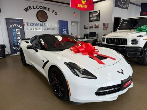 Used 2016 Chevrolet Corvette Stingray Coupe RWD image 7