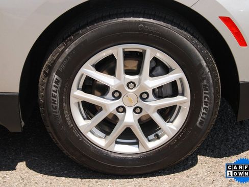 Used 2022 Chevrolet Equinox LS image 35