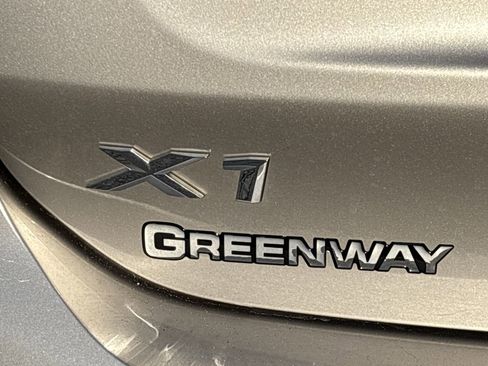 Used 2021 BMW X1 xDrive28i image 10