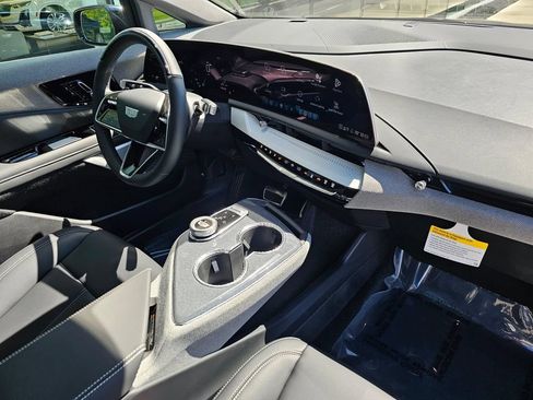 New 2026 Cadillac Optiq Sport 1 AWD/4WD image 10