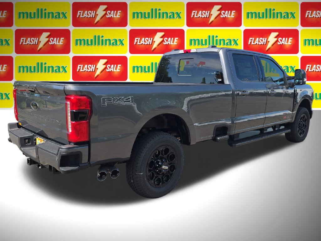 New 2026 Ford F350 Lariat w/ Black Appearance Package AWD/4WD image 3