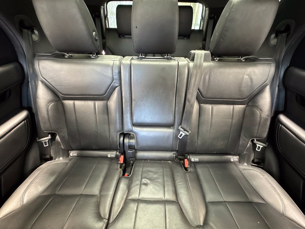 Used 2019 Land Rover Discovery SE AWD/4WD image 24