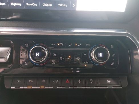 Used 2022 GMC Sierra 1500 Denali image 21