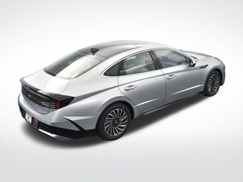 Used 2024 Hyundai Sonata Limited FWD image 28