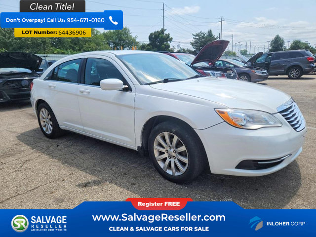 Used 2012 Chrysler 200 Touring FWD image 5