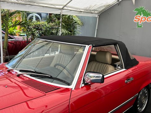 Used 1989 Mercedes-Benz 560 SL image 32
