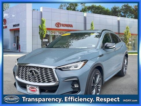 Used 2025 INFINITI QX55 Luxe w/ Cargo Package image 4