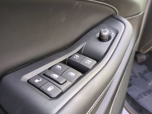 New 2026 Jeep Grand Cherokee L Limited AWD/4WD image 13