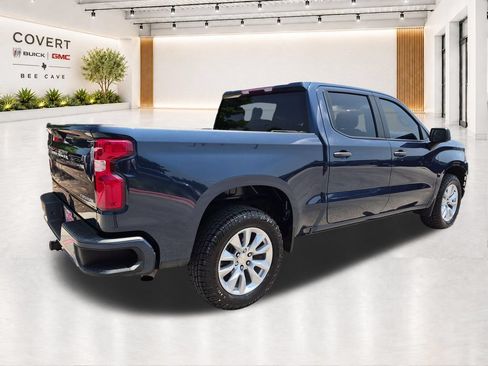 Used 2022 Chevrolet Silverado 1500 Custom RWD image 13