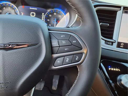 New 2026 Chrysler Voyager LX FWD image 20