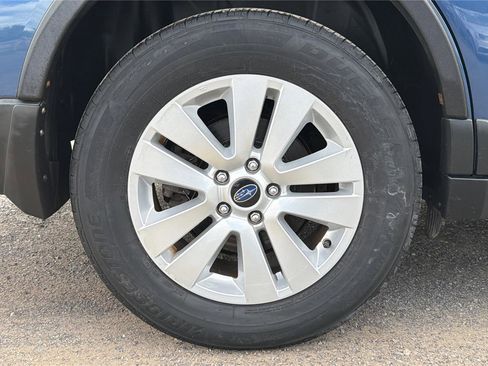 Used 2019 Subaru Outback 2.5i Premium w/ Protection Package #1 AWD/4WD image 28