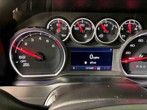 Used 2021 Chevrolet Silverado 1500 LT w/ Z71 Off-Road Package AWD/4WD image 12