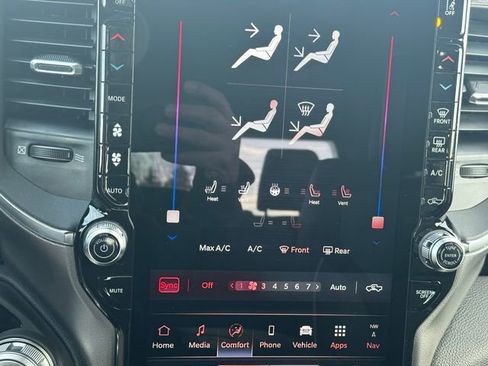 New 2026 RAM 1500 Laramie w/ Night Edition AWD/4WD image 30