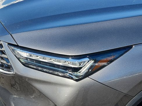 Certified 2025 Acura MDX w/Technology Package image 10