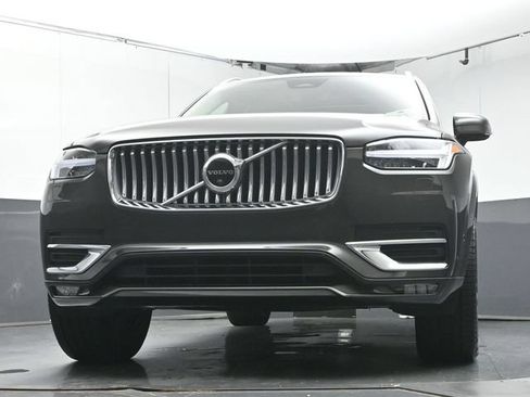 Certified 2023 Volvo XC90 B6 Ultimate w/ Protection Package Premier AWD/4WD image 36