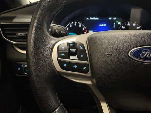 Used 2021 Ford Explorer XLT w/ Equipment Group 202A image 40