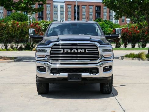 Used 2019 RAM 2500 Laramie AWD/4WD image 4