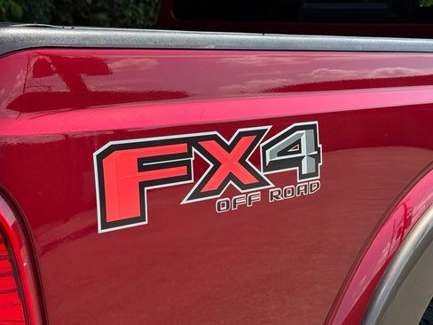 Used 2016 Ford F250 King Ranch w/ King Ranch w/Chrome Package AWD/4WD image 8