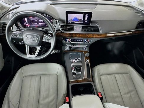Used 2018 Audi Q5 2.0T Premium Plus w/ Premium Plus Package image 24