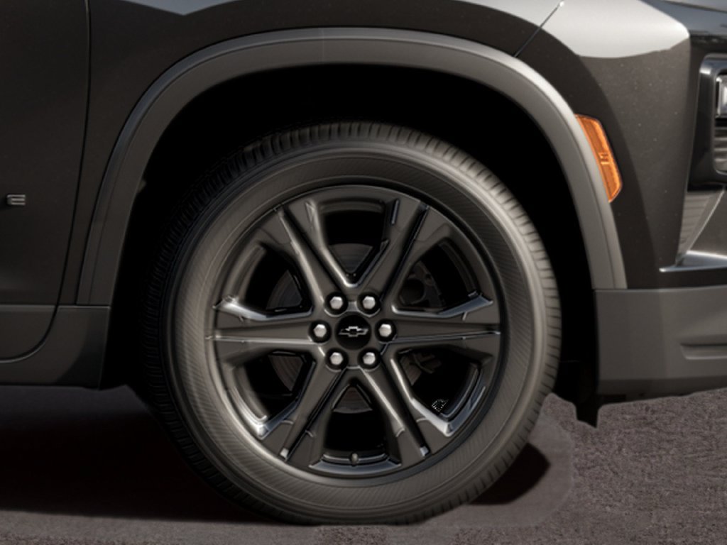 New 2027 Chevrolet Traverse LT w/ Midnight/Sport Edition FWD image 8