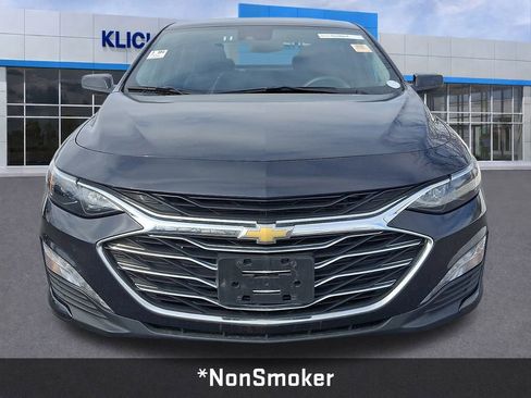 Used 2023 Chevrolet Malibu LT image 2