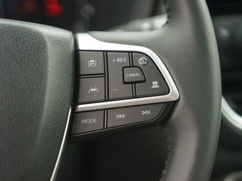 Used 2026 Toyota Grand Highlander FWD image 25