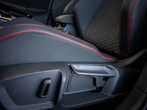 New 2026 Volkswagen GTI SE FWD image 26