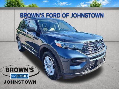 Used 2023 Ford Explorer XLT AWD/4WD image 1