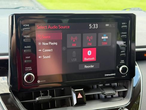 Used 2022 Toyota Corolla LE FWD image 22