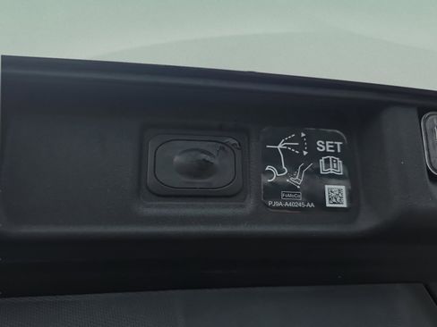 Used 2024 Ford Mustang Mach-E Premium AWD/4WD image 6