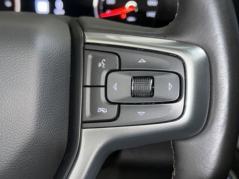 Used 2022 Chevrolet Silverado 1500 LTZ w/ LTZ Premium Package image 32