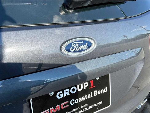 Used 2022 Ford EcoSport S image 47