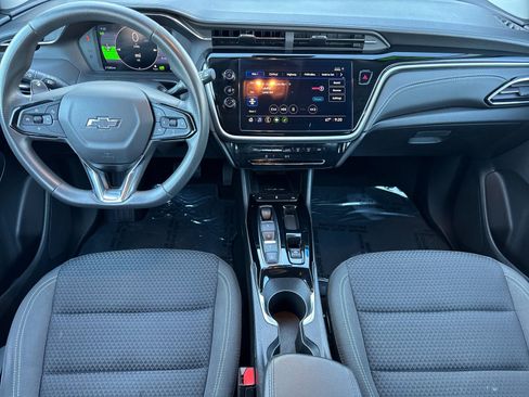 Used 2023 Chevrolet Bolt EUV LT w/ Driver Confidence Package image 13
